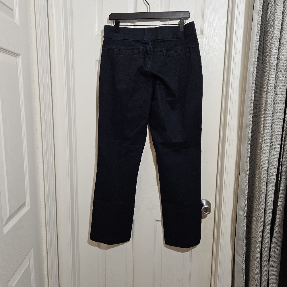 Lee Natural Fit Barely Bootcut Pull On Jeans Size 12 Short - Picture 3 of 14